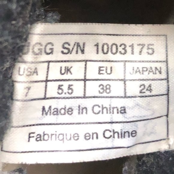 UGG Australia Cambridge Sheepskin Winter Boots 7 - Picture 8 of 13